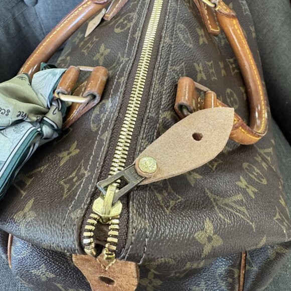 LOUIS VUITTON Vintage Monogram Speedy 30 - Picture 16 of 16